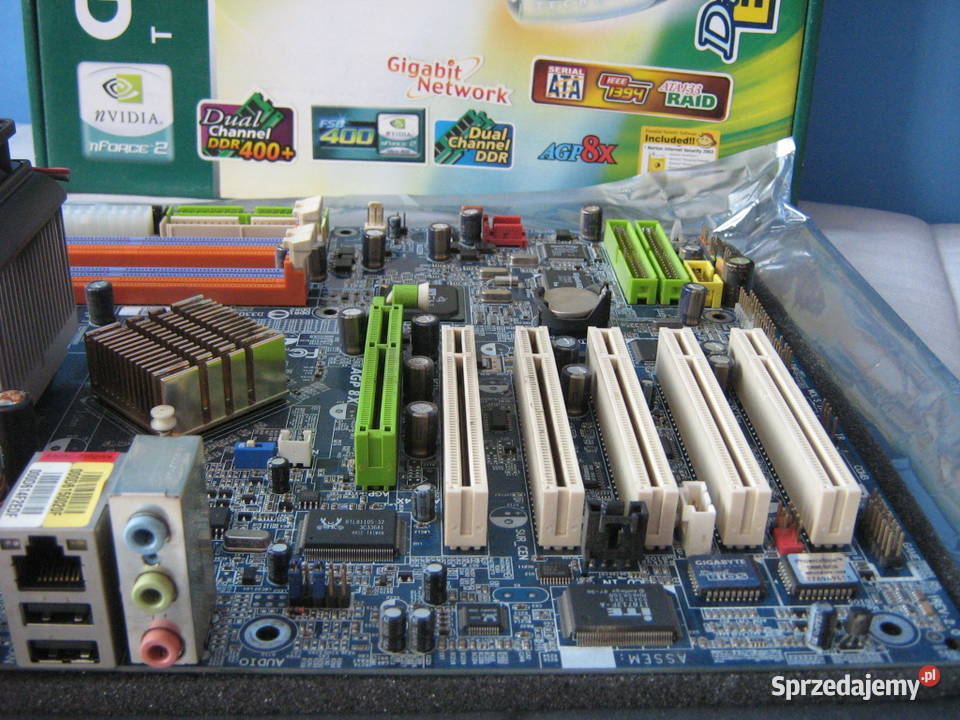 GIGABYTE K7 Triton マザーボード AMD Athlon XP GIGABYTE K7 Triton マザーボード AMD Athlon XP Gigabyte K7