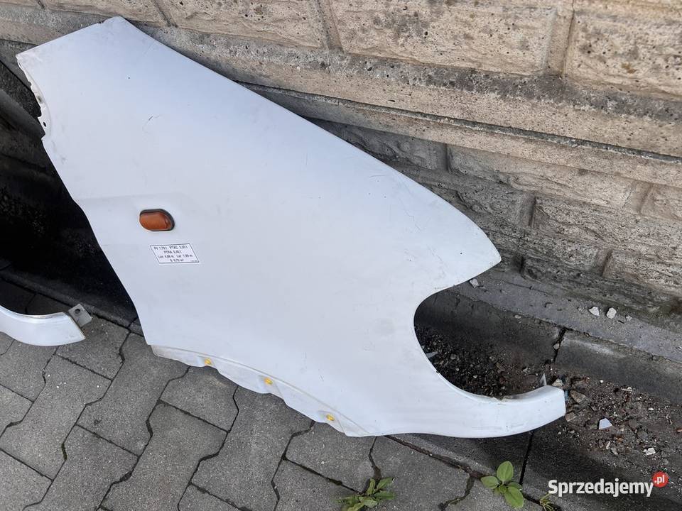Lewy Prawy Przedni Błotnik RENAULT MASTER II dostawcze Miedziana Góra