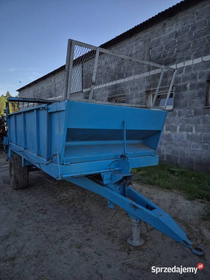 Rozrzutnik 7 ton nieuszkodzony kujawsko-pomorskie Koneck