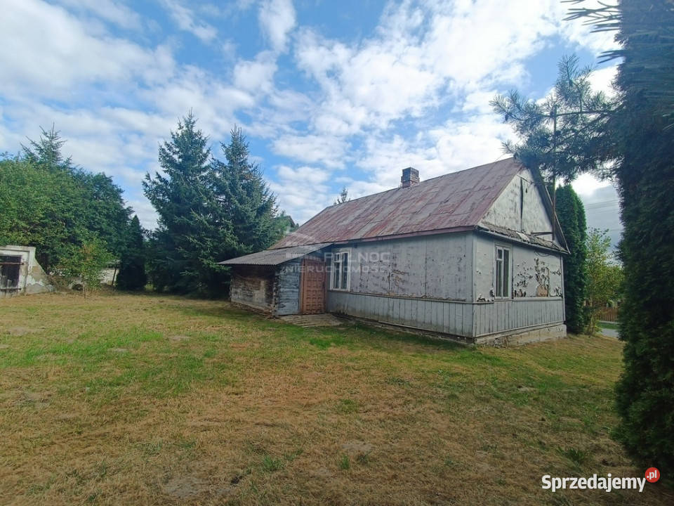 Dom z działka z potencjałem w Dobryniu Dużym