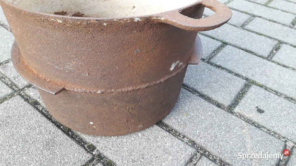 Stary duży garnek gar żeliwny do dekoracji sprzedam