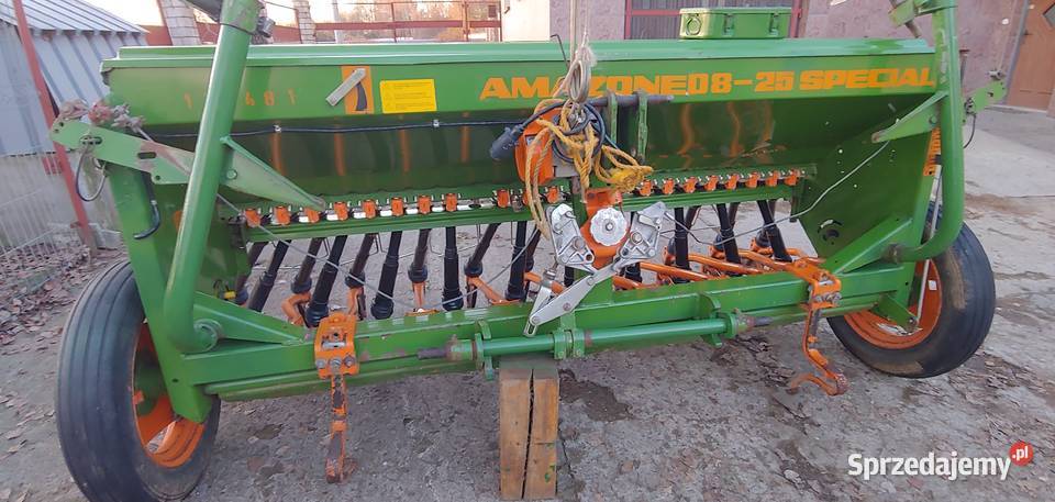 Sprzedam siewnik zbożowy Amazone D825 Special Michałowice