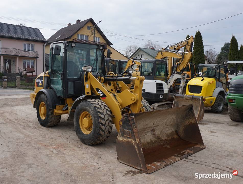 Ładowarka CAT 906 M 2016 Jeziorko