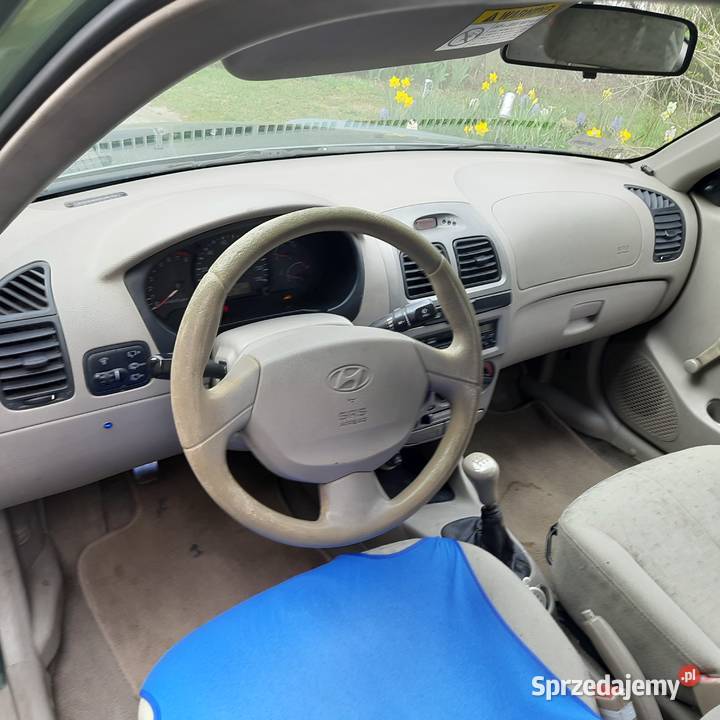 SPRZEDAM SAMOCHÓD HYUNDAI ACCENT 16 KAT PRZEBIEG