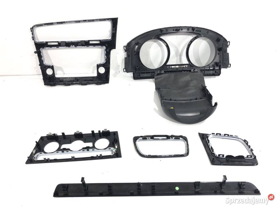 LISTWY DEKOR KOMPLET VW GOLF VII 5G1819743 sprzedam
