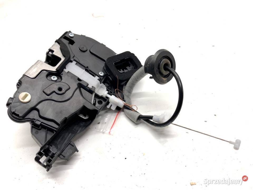 ZAMEK DRZWI LEWY TYŁ SKODA KAMIQ Crossover sprzedam