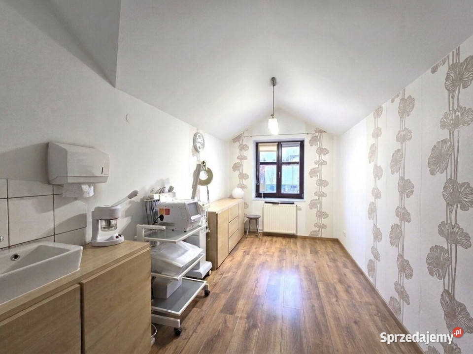 Budynek handlowo usługowy Lubartów centru lubelskie