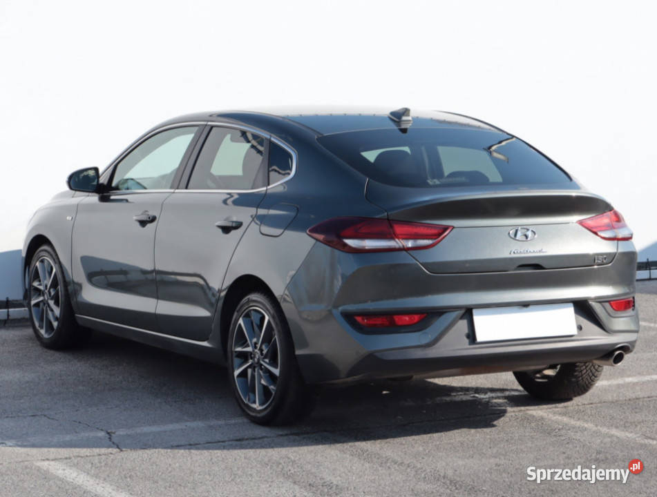Hyundai i30 Fastback 15 TGDI MHEV