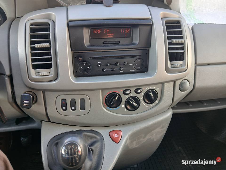 Renault Trafic 20DCI 115Koni 9osobowy Klima Marzenin