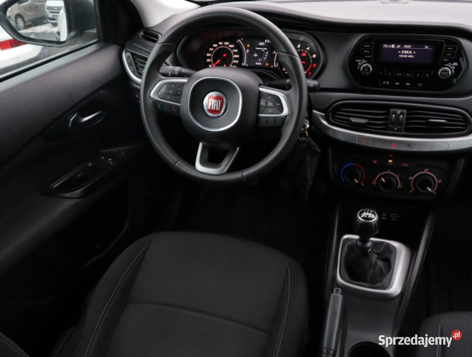 Fiat Tipo 14 TJet ASR (kontrola trakcji) Lublin sprzedam