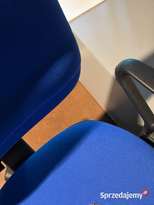 Krzesło młodzieżowe BRAVO wyprzedaż ekspozycji Białystok