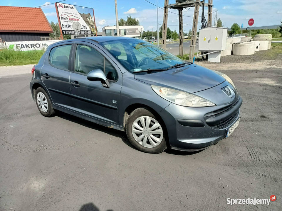 Peugeot 207 Peugeot 207 14lpg 09r manualna Tarnów