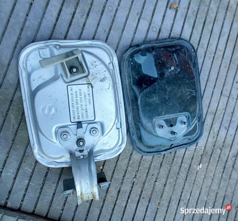 Subaru legacy 1995 1996 1998 klapka wlewu paliwa Byków