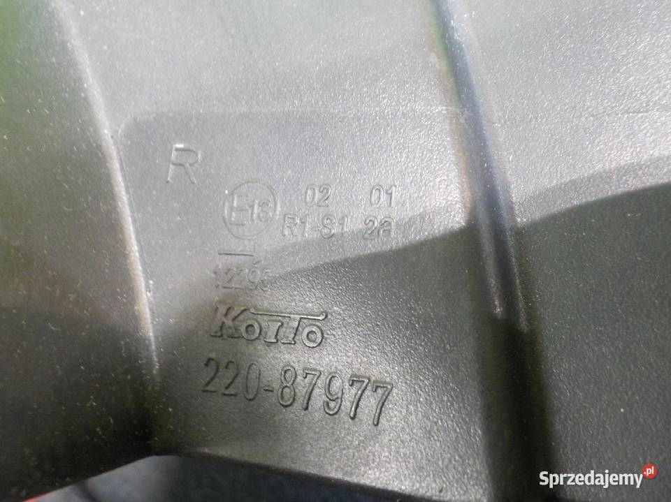 MITSUBISHI LANCER VIII X LIFT 20 DID 09r lampa Oświetlenie Suków