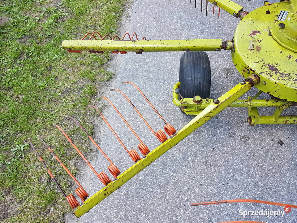 Zgrabiarka do siana karuzelowa CLAAS WS 310 U Dąbrowa Tarnowska
