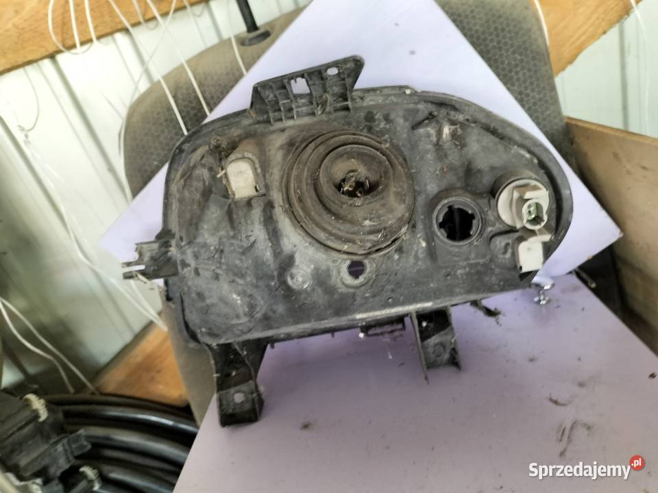 LAMPA PRAWA PRZÓD PRZEDNIA RENAULT Thalia CLIO Kamień-Kolonia sprzedam