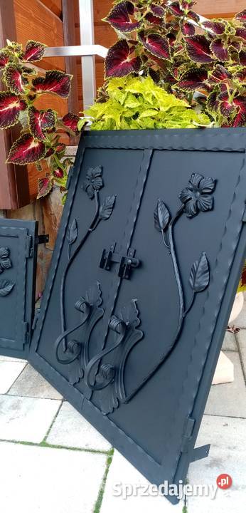 Drzwiczki stalowe do grilla wędzarni komplet Gorlice