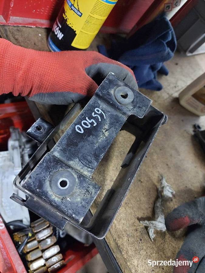 Suzuki GS 500 mocowanie uchwyt akumulatora dolnośląskie Jelenia Góra