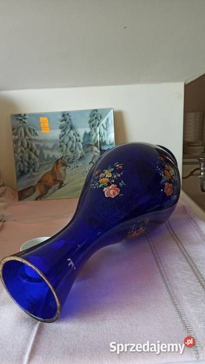 Wazon ze szkła kobaltowego W bukiecikami Gdańsk