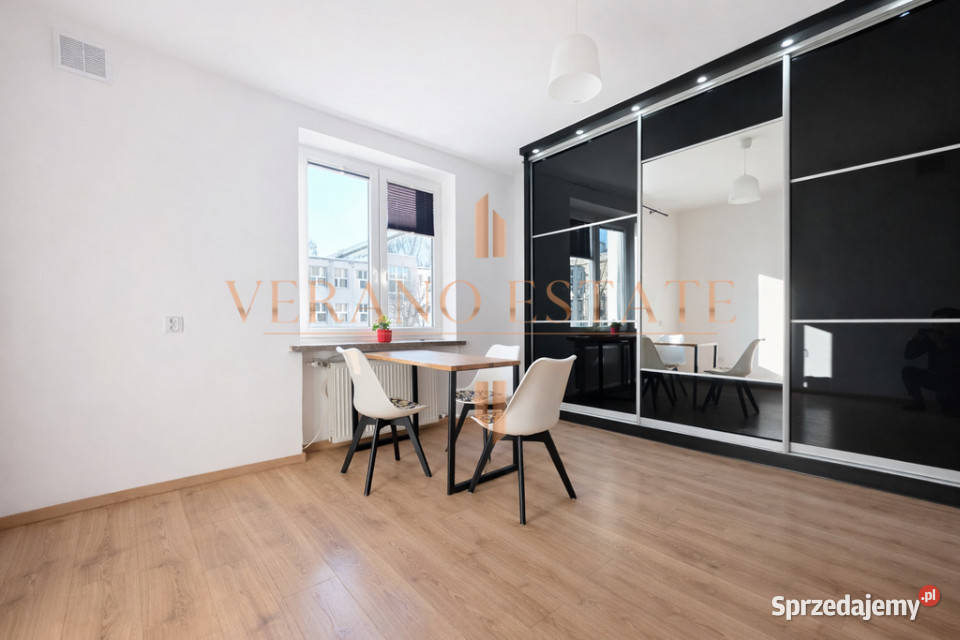 Kawalerka inwestycyjna Plac Hallera Warszawa sprzedam