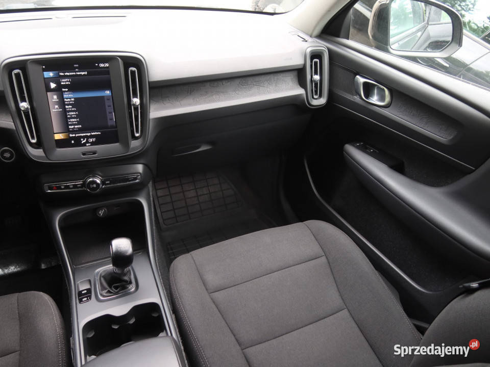 Volvo XC40 T3 czarny Katowice