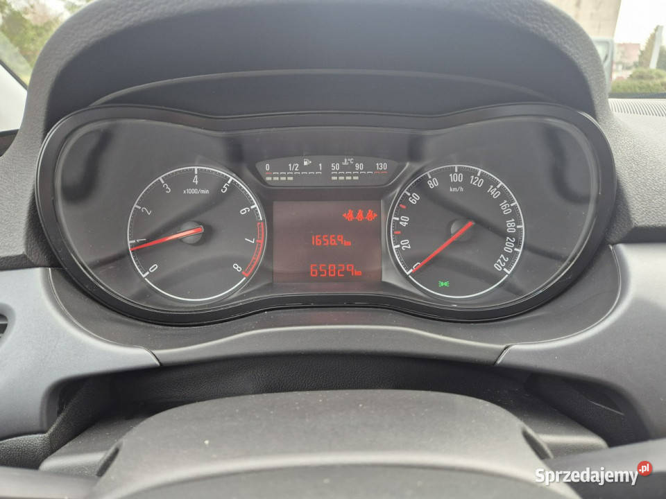 Opel Corsa Opel Corsa E E 2014 Rok produkcji 2016