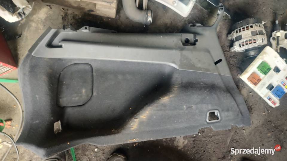 Boczek bagażnika lewy prawy Volvo v60 I lift osobowe Książ Wielkopolski
