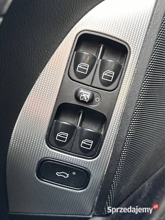 Mercedes CLK 350 w209 avantgarde świeży rozdząd Trębaczew