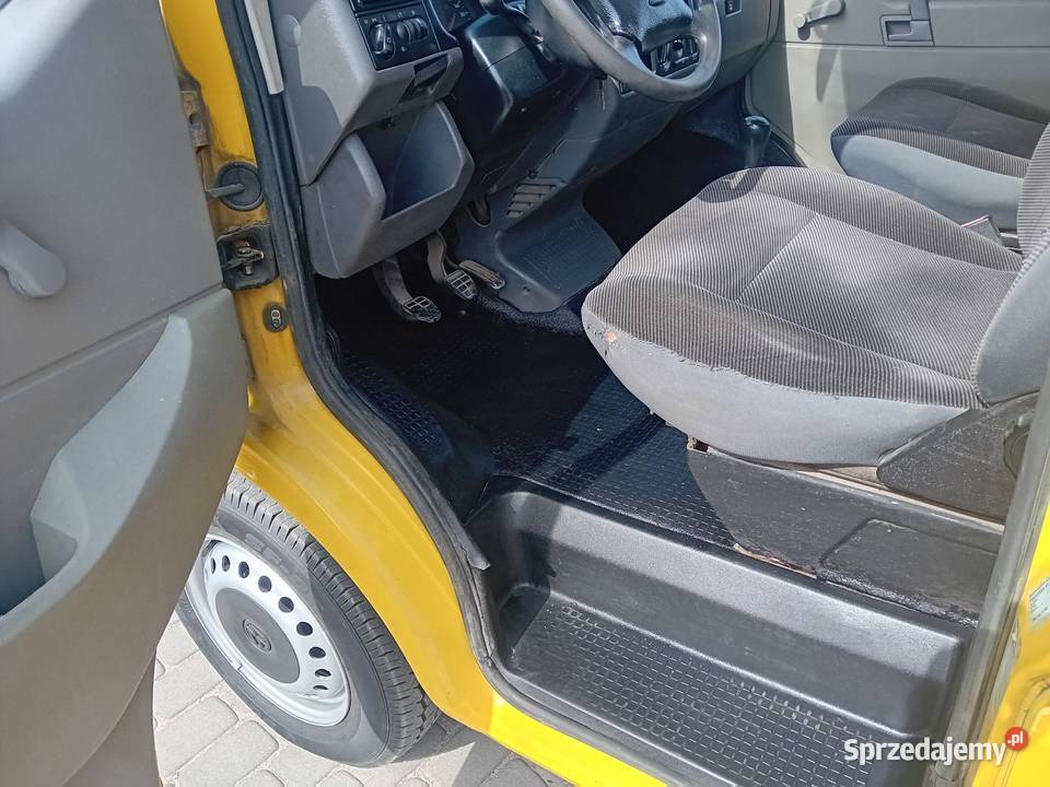 Volkswagen Transporter T4 19 TD 68 235 5 osobowy sprzedam