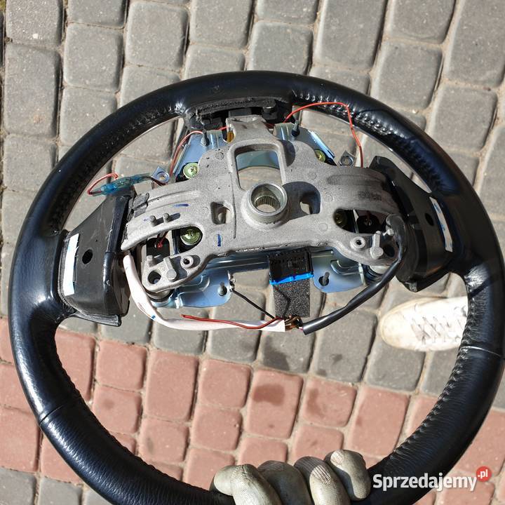 OPEL ANTARA KIEROWNICA SKORA MULTIFUNKCJA 12R osobowe Łochowice sprzedam