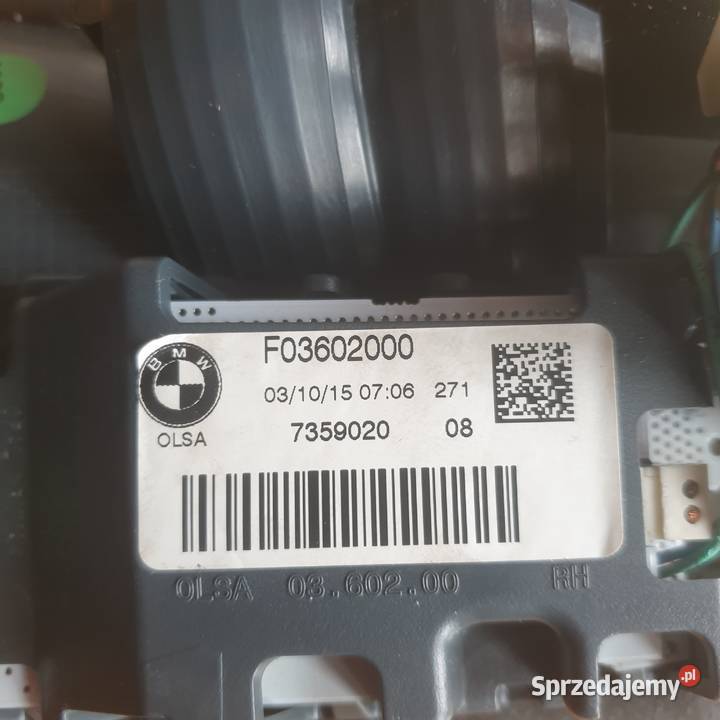 lampa tylna prawa klapa bmw1 F2021 lift lci