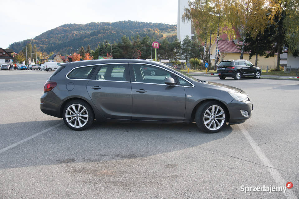 Opel Astra J 2011r 17CDTI Bogata wersja cosmo małopolskie Krościenko nad Dunajcem sprzedam