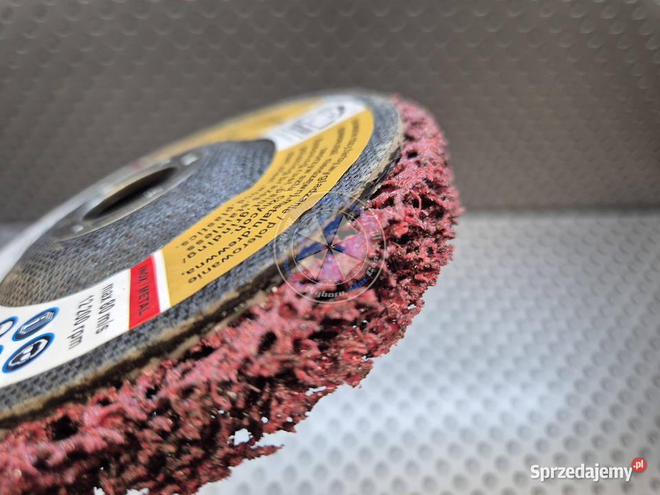 Tarcza ścierna do usuwania rdzy 125mm włosy Nowe