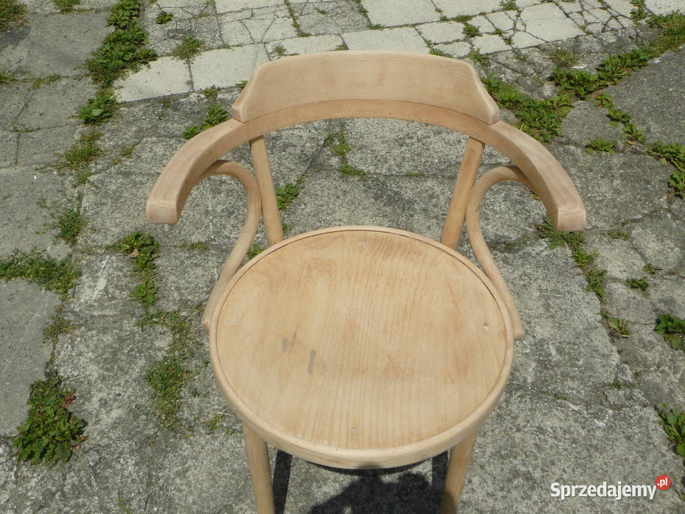 Stare krzesła z podłokietnikami Antyki, Sztuka, Kolekcje małopolskie Nowy Sącz