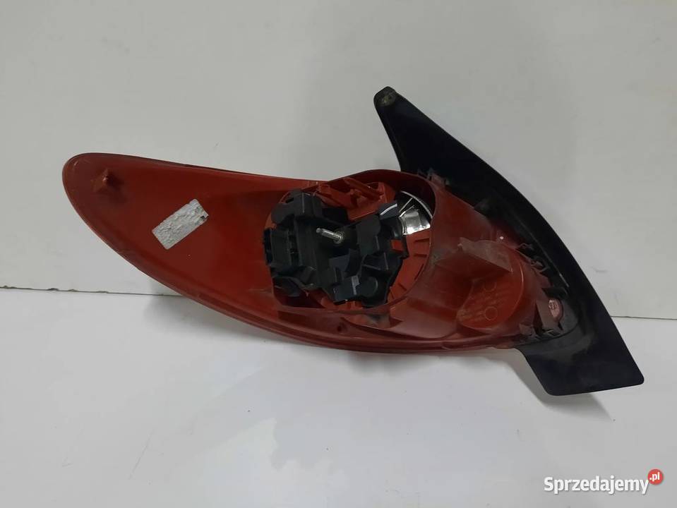 318G Peugeot 206 LIFT HB LAMPA PRAWA TYLNA Lampy tylne Włoszczowa sprzedam