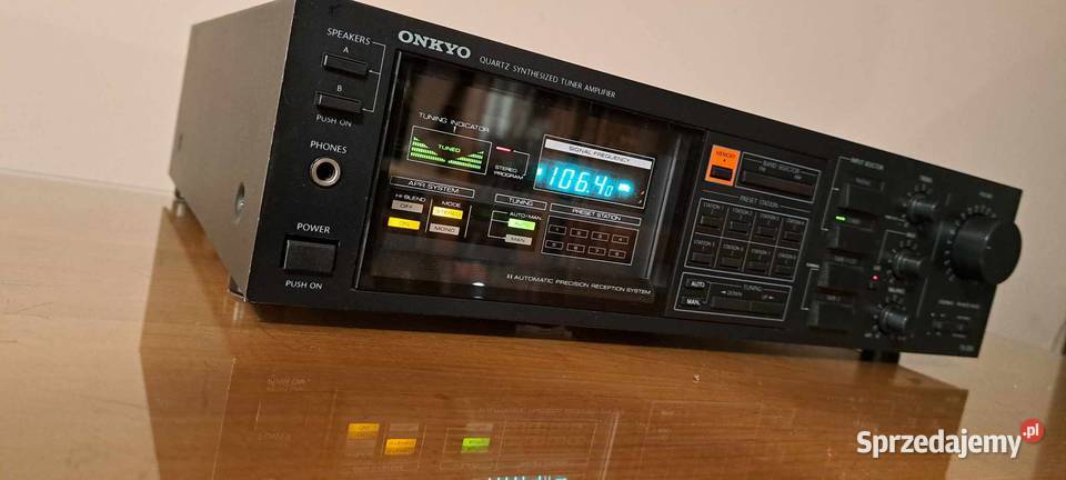 Amplituner stereo Onkyo TX-200
