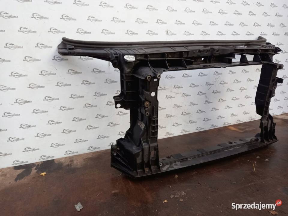 AUDI A3 II 8P7 LIFT 11r pas przedni wzmocnienie osobowe świętokrzyskie