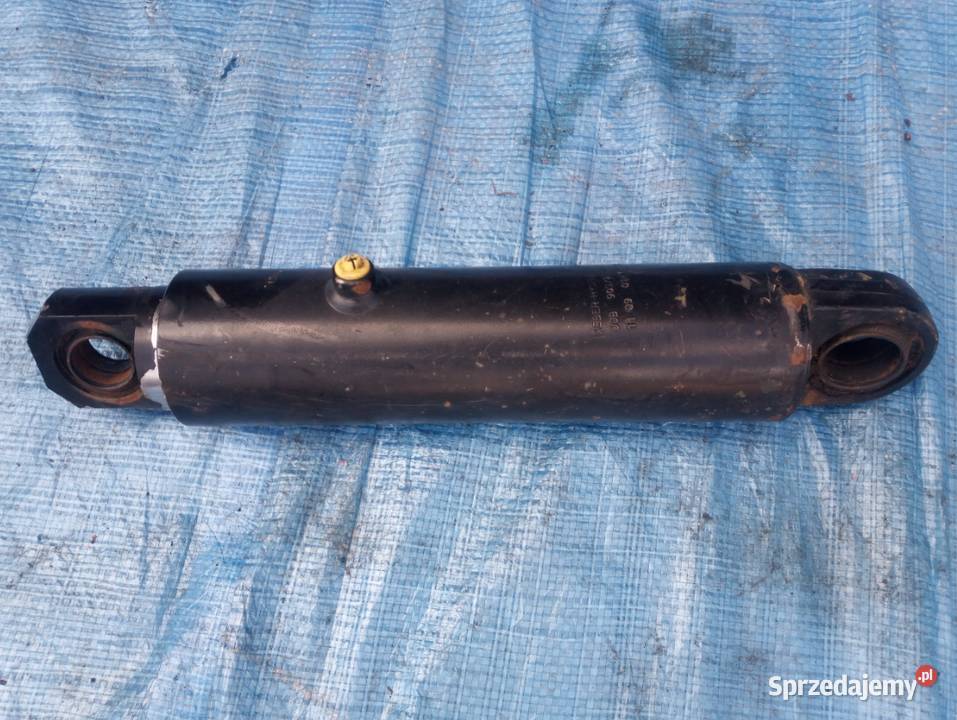Siłownik Hydrauliczny Masywny Tłok Cylinder Szprotawa