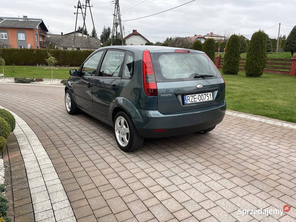 Ford Fiesta MK6 14 Benzyna 2kpl Kół Klima Rzeszów sprzedam