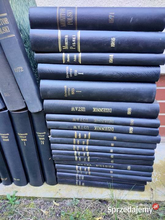 Duży zestaw oprawionych Dzienników Ustaw i Kościan sprzedam