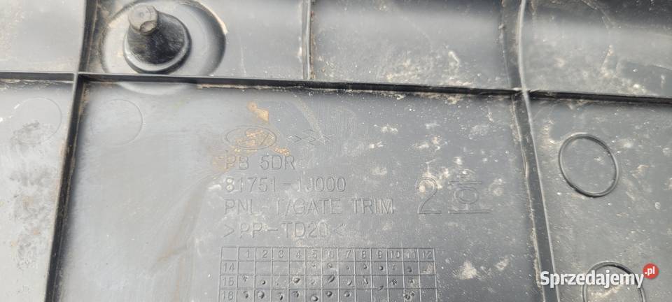 HYUNDAI I20 I 0812 OSŁONA KLAPY BAGAŻNIKA Ruda Śląska