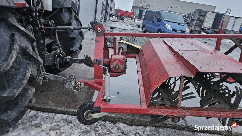 Łęciniarka obcinaczka fo buraków liści Zakroczym