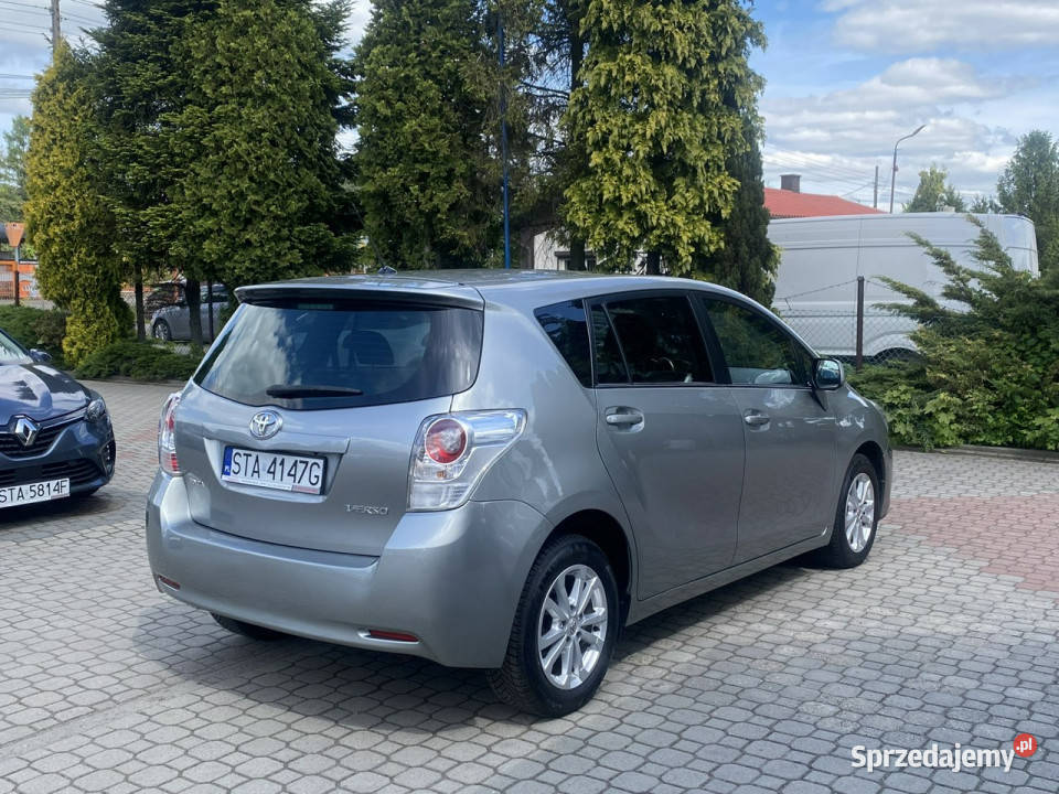 Toyota Verso Rezerwacja VAT marża Tarnowskie Góry sprzedam