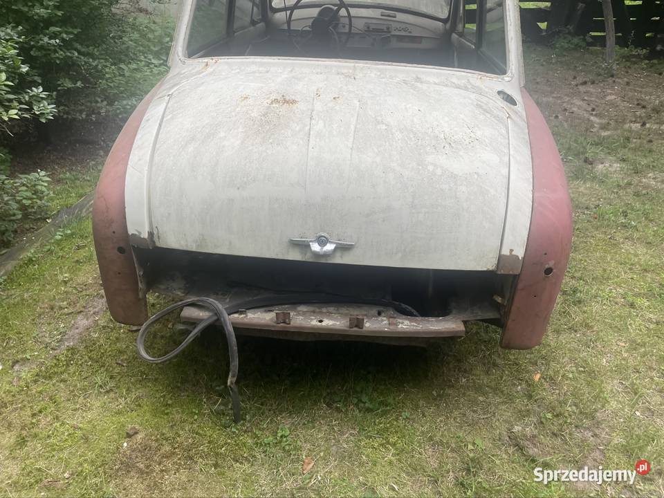 Syrena 105 do renowacji Sedan / Limuzyna Grójec sprzedam