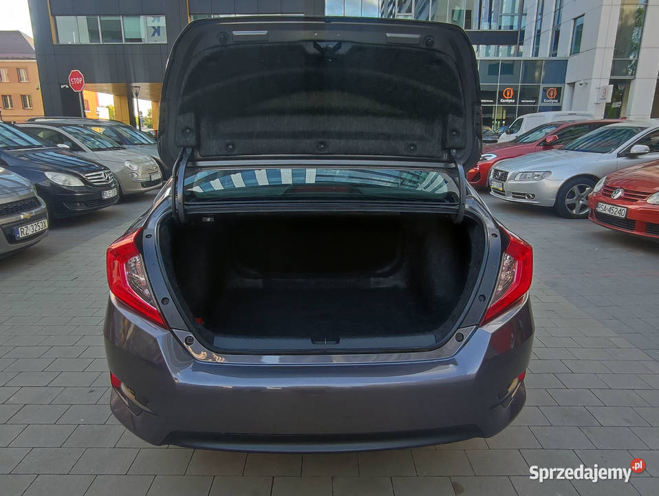SPRZEDAM HONDE CIVIC X SEDAN wielofunkcyjna kierownica Rzeszów sprzedam