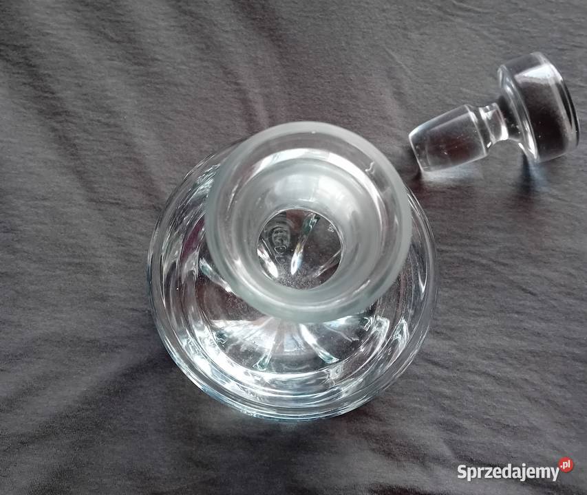 Masywna kryształowa karafka z grubym dnem Antyki, Sztuka, Kolekcje Koźminek