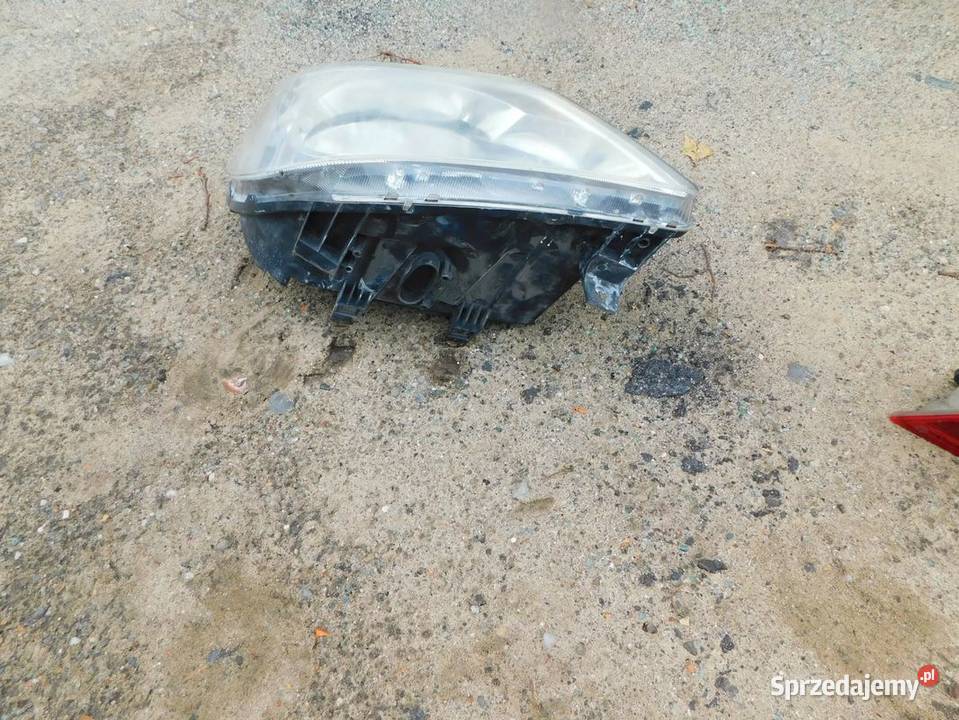 mercedes W906 lampa prawa WYSYŁKA sprzedam