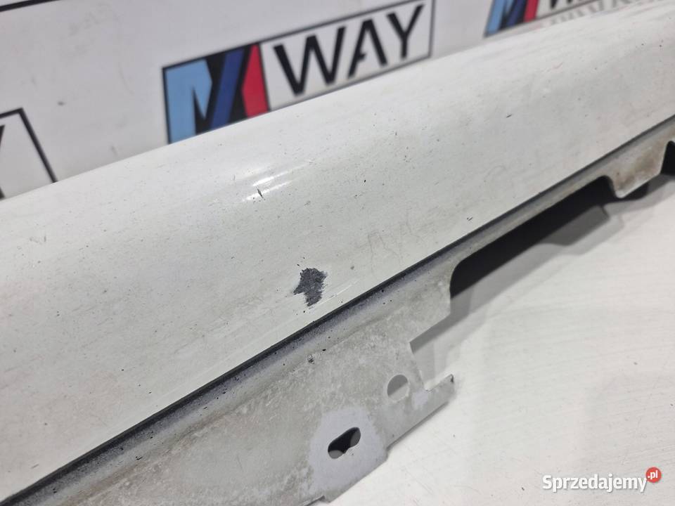 BMW F30 F31 LCI LISTWA OSŁONA PROGU NAKŁADKA osobowe sprzedam