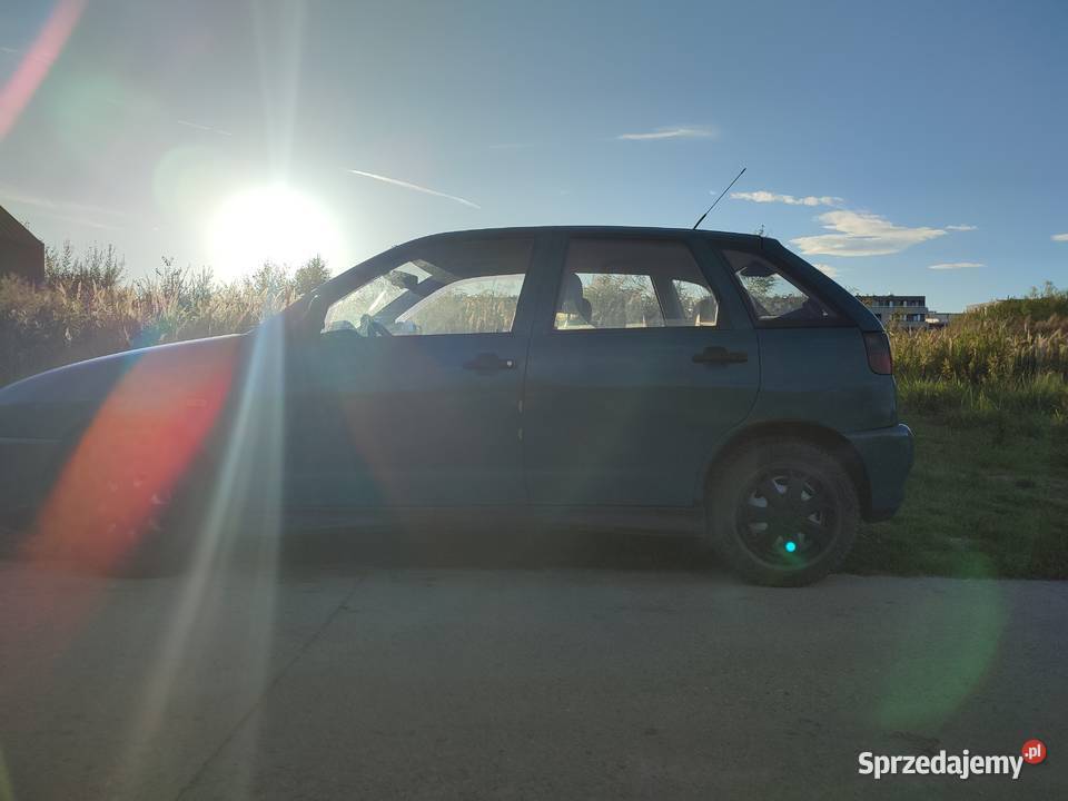 Samochód Seat Ibizapierwszy właściciel 45KM