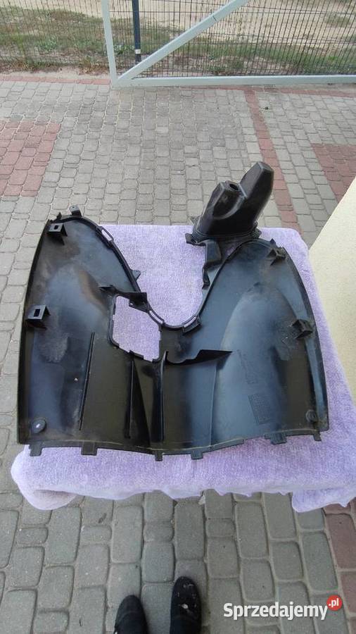 Kokpit tunel wypełnienie wewnętrzne Honda SH 300 Elementy nadwozia Księżyno sprzedam